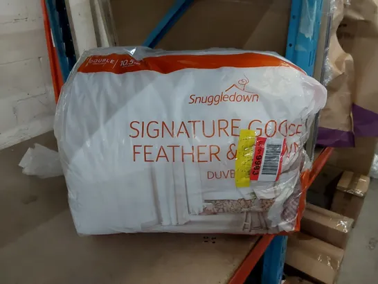 BAGGED SNUGGLEDOWN GOOSE FEATHER & DOWN 10.5 TOG DUVET // SIZE: DOUBLE