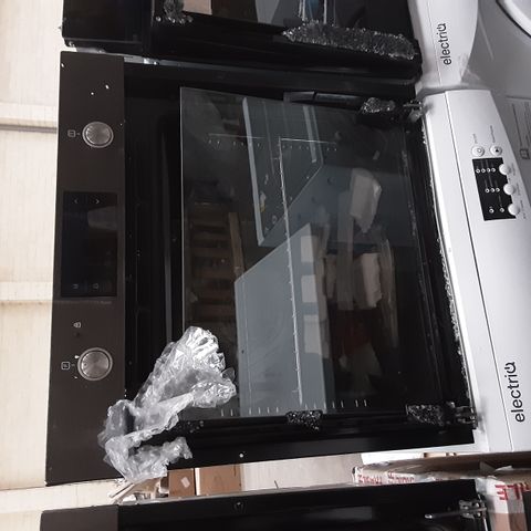 BUILT IN ELECTRIC OVEN 