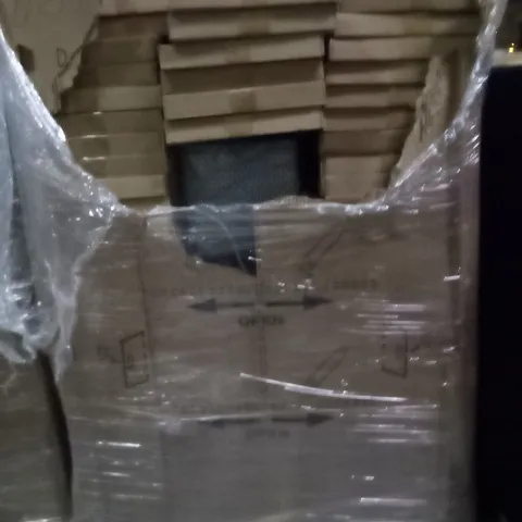 PALLET OF ASSORTED ITEMS INCLUDING TOILET SEATS AND STORAGE BOXES 
