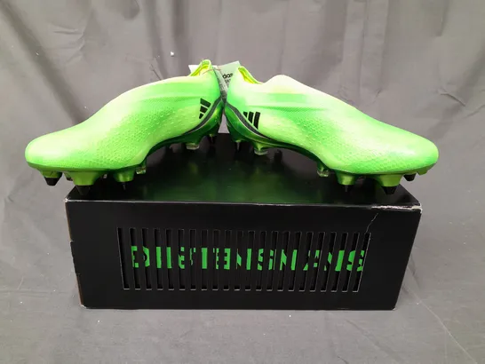 BOXED PAIR OF ADIDAS X SPEEDPORTAL FOOTBALL BOOTS IN GREEN UK SIZE 3.5