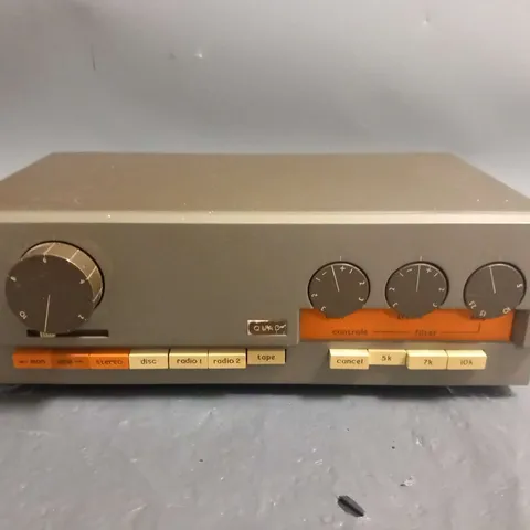 QUAD 33 PREAMPLIFIER