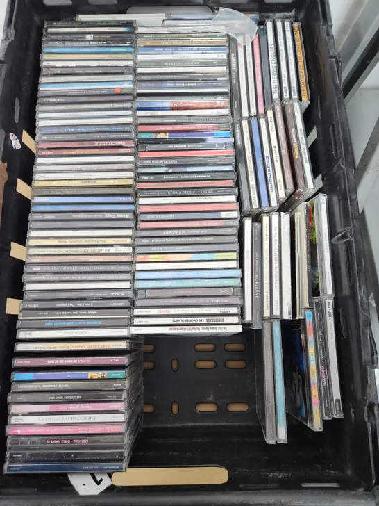 A VERY LARGE QUANTITY OF CDs FROM 80s / 90s /2000s