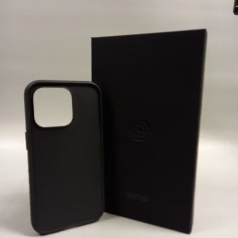 BOXED GRIP IPHONE 14 PRO PROTECTIVE CASE IN BLACK 