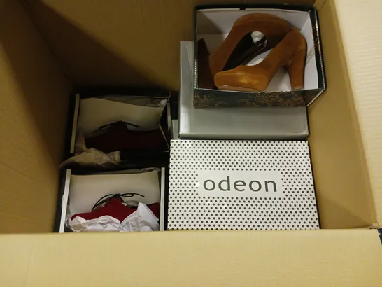 LOT OF 14 ASSORTED PAIRS OF SHOES TO INCLUDE OCCASIONS AND ODEON - VARIOUS SIZES