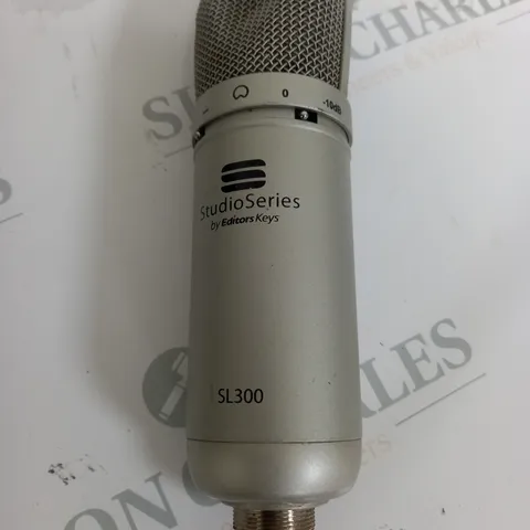 UNBOXED STUDIO SERIES BY EDITOR KEYS SL300 MICROPHONE