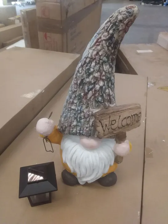 BOXED WELCOME CERAMIC GNOME