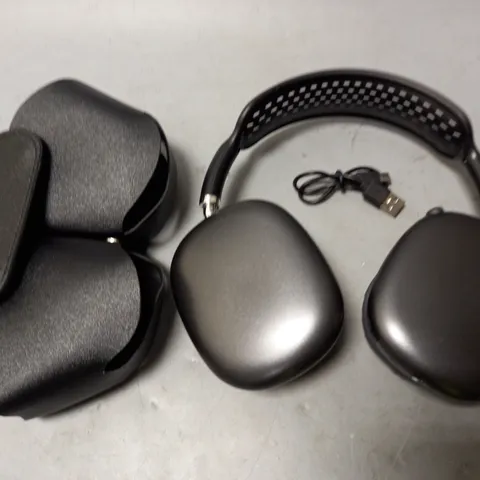 PAIR OF WIRELESS HEADPHONES