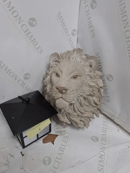 MY GARDEN STORIES LION WALL PLANTER WITH LANTERN