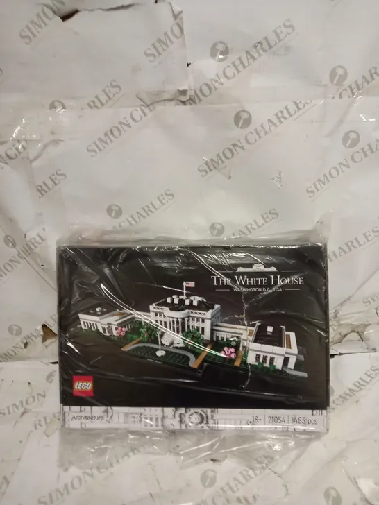 LEGO 21054 THE WHITE HOUSE  RRP £179