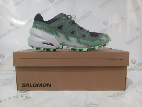 BOXED PAIR OF SALOMON SPEEDCROSS 6 SHOES IN GREEN/BLACK UK SIZE 4