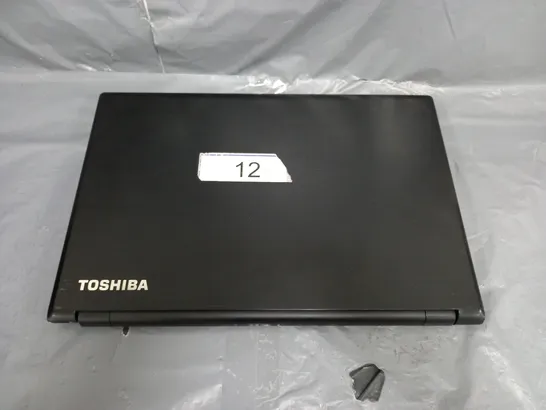 TOSHIBA SATELLITE PRO R50-B	15 INCH I3-4005U 1.70GHZ