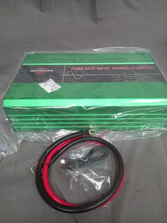 BOXED ROHS CE 12V POWER INVERTER 