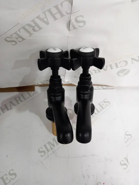 TRADITIONAL BASIN TAPS SET OF 2 