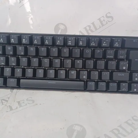 BOXED ROYAL KLUDGE KEYBOARD