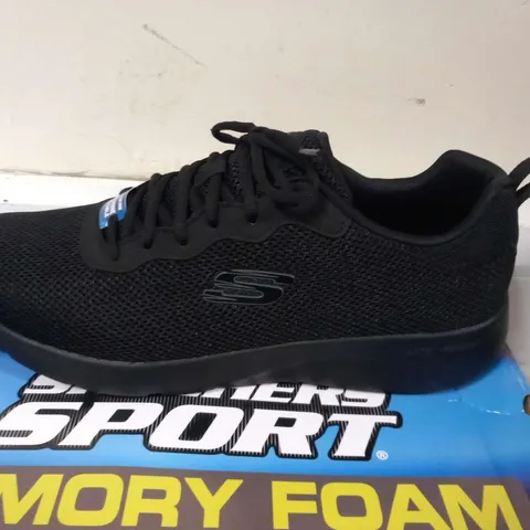 BOXED SKETCHERS MEMORY FOAM SIZE 11