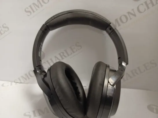 WIRELESS NOISE CANCELLING HEADPHONES 