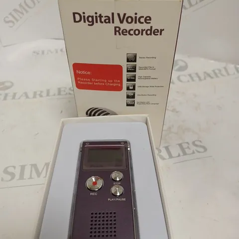 DIGITAL VOICE RECORDER 