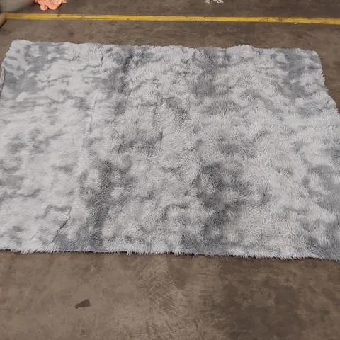 CHALANDRA SHAGGY GREY RUG // 160 X 230CM