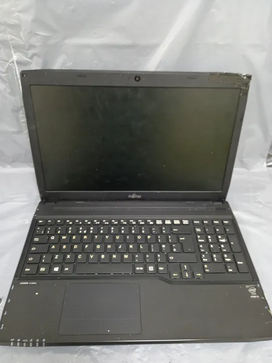 FUJITSU LIFEBOOK A544 15 INCH I5-4210M 2.60GHZ