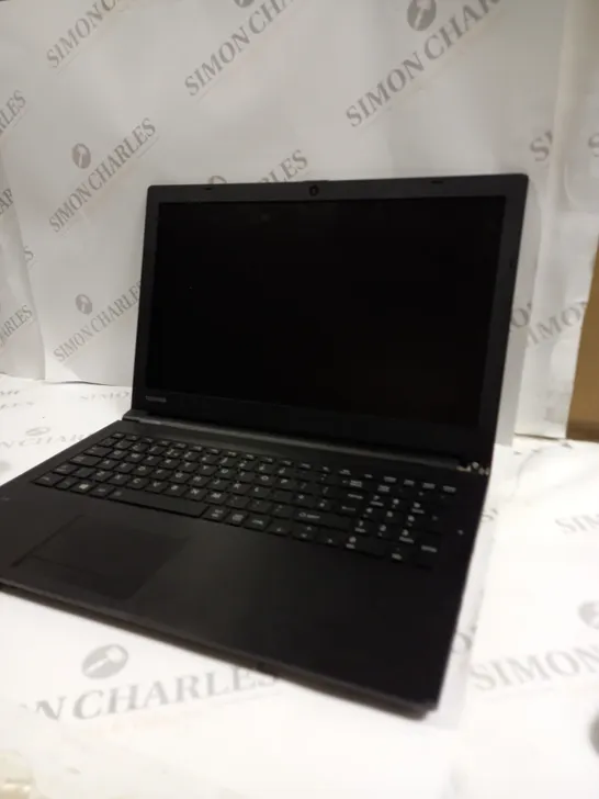 TOSHIBA SATELLITE PRO R50-B LAPTOP 