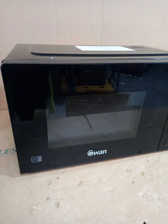 SWAN 20L 700W MANUAL MICROWAVE RRP £67.99