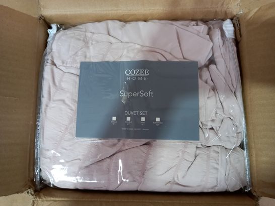 SUPERSOFT BY COZEE HOME SEERSUCKER DUVET SET - KING