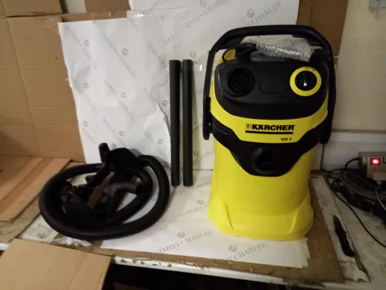 KARCHER WD5 VACUUM CLEANER