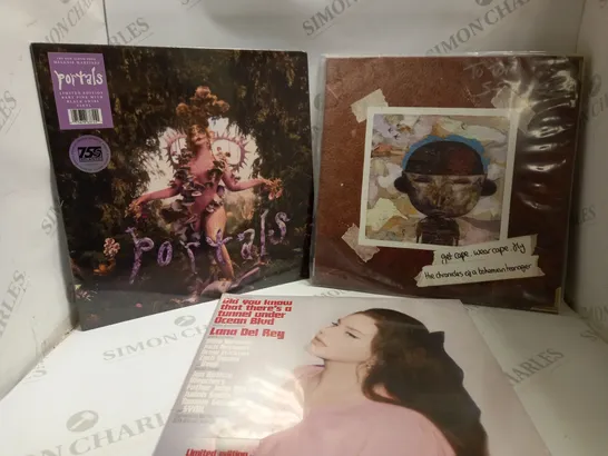 BOX OF APPROX 10 VINYLS INCLUDING LANA DEL RAY, PORTALS AND GET CAPE WEAR CAPE FLY