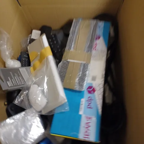 LARGE BOX OF ASSORTED ELECTRICAL ITEMS TO INCLUDE KEYBOARDS, HEADPHONES AND MOUSE