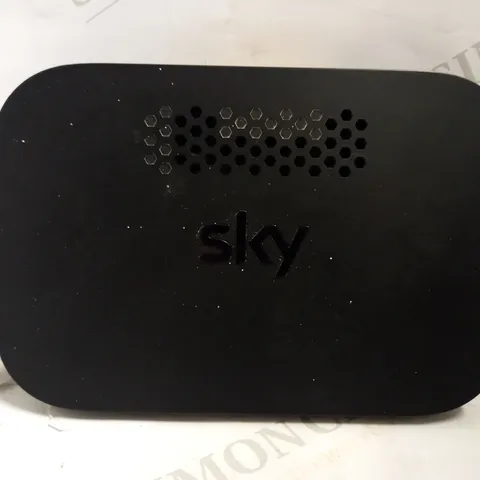 SKY Q SET TOP BOX - ER110 BLACK