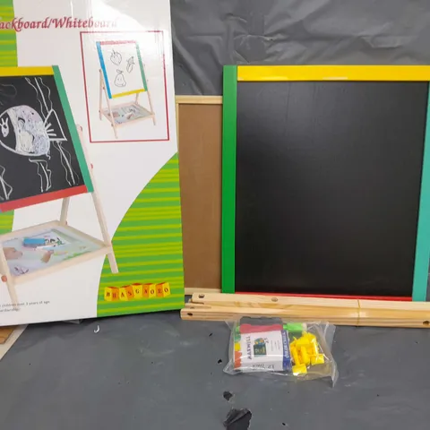 2 IN 1 WOODEN BLACKBOARD/WHITEBOARD