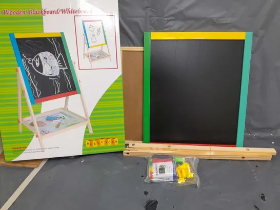 2 IN 1 WOODEN BLACKBOARD/WHITEBOARD