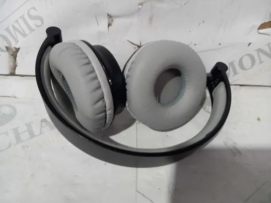 KITSOUND METRO WIRELESS HEADPHONES