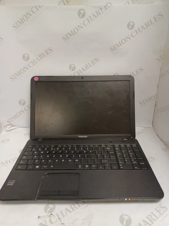 TOSHIBA SATELLLITE PRO C850-1K3 LAPTOP