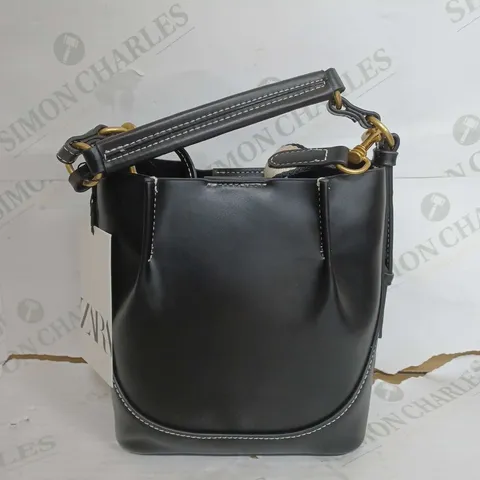 ZARA BLACK FAUX LEATHER POUCH BAG