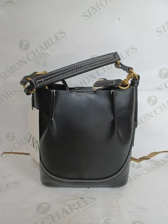 ZARA BLACK FAUX LEATHER POUCH BAG