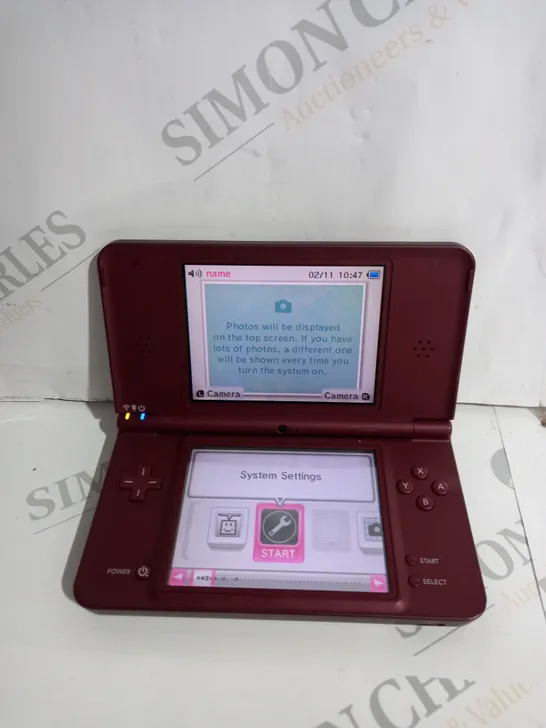 NINTENDO DS XL IN MAROON 