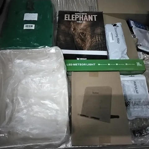 PALLET OF ASSORTED ITEMS INCLUDING BAMBOO BOOK STAND, LED METEOR LIGHT, 2022 ELEPHANT CALENDAR, CLEANING DUSTER, FOAM FILTERS, MOTION SICKNESS GLASSES