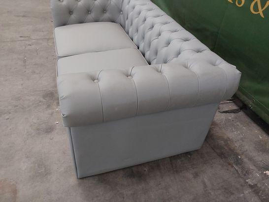DESIGNER TWO SEATER CHESTERFIELD SOFA LIGHT GREY LEATHER 