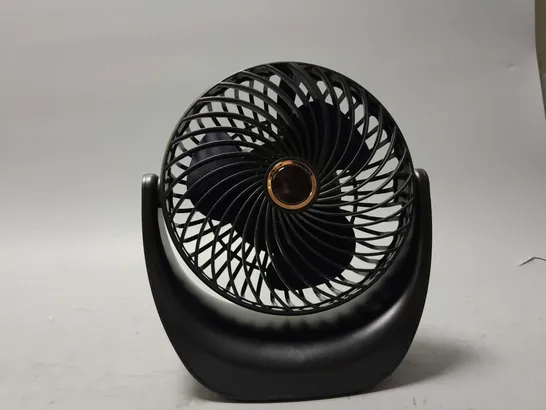 BOXED DESK FAN