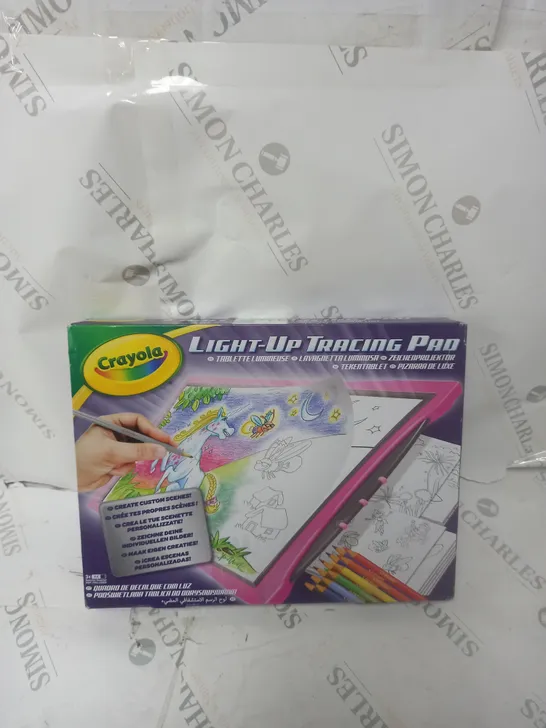 BOXED CRAYOLA LIGHT UP TRACING PAD ASSORTMENT  RRP £26.99