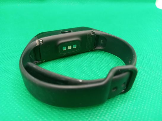 SAMSUNG GALAXY FIT, FITNESS BAND WITH HR MONITORING INBLACK