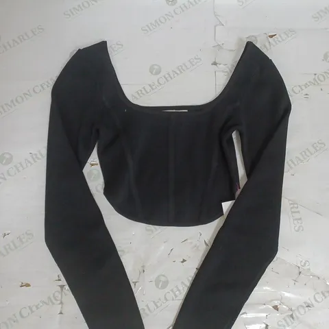 GLAMOROUS LONG SLEEVE FITTED TOP IN BLACK SIZE 10