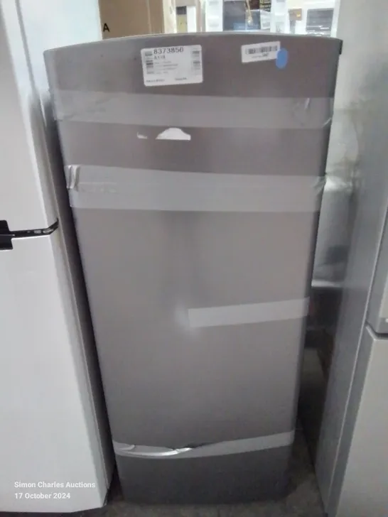 HISENSE RR220D4ADF 52CM FREESTANDING RETRO FRIDGE - UNPROCESSED RAW RETURN