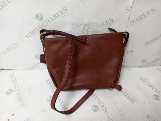 RADLEY LONDON WOMEN'S SHOULDER BAG IN BROWN