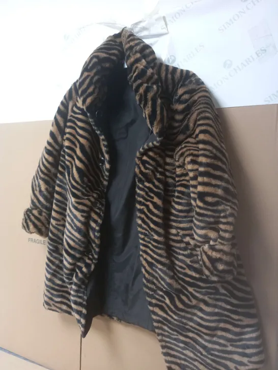 CENTRIGRADE LADIES JACKET SIZE M LEOPARD PRINT