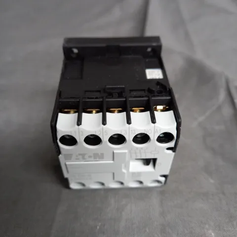 BOXED DILEM-10 - CONTACTOR