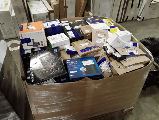 PALLET OF APPROXIMATELY 197 UNPROCESSED RAW RETURN HIGH VALUE ELECTRICAL GOODS TO INCLUDE;