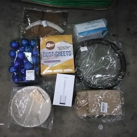 PALLET OF ASSORTED ITEMS INCLUDING DUST SHEETS, TOILET BRUSH, MALE URINALS, STEERING WHEEL COVER, BROWN PAPER GIFT BAGS WITH HANDLES, BLUE BAUBLE SET