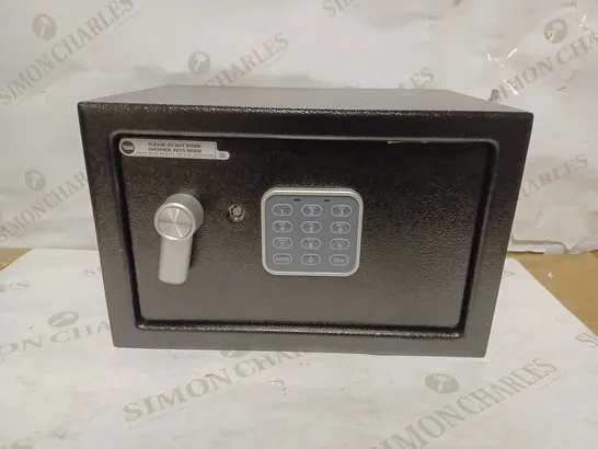 YALE ALARMED ELECTRONIC SAFE